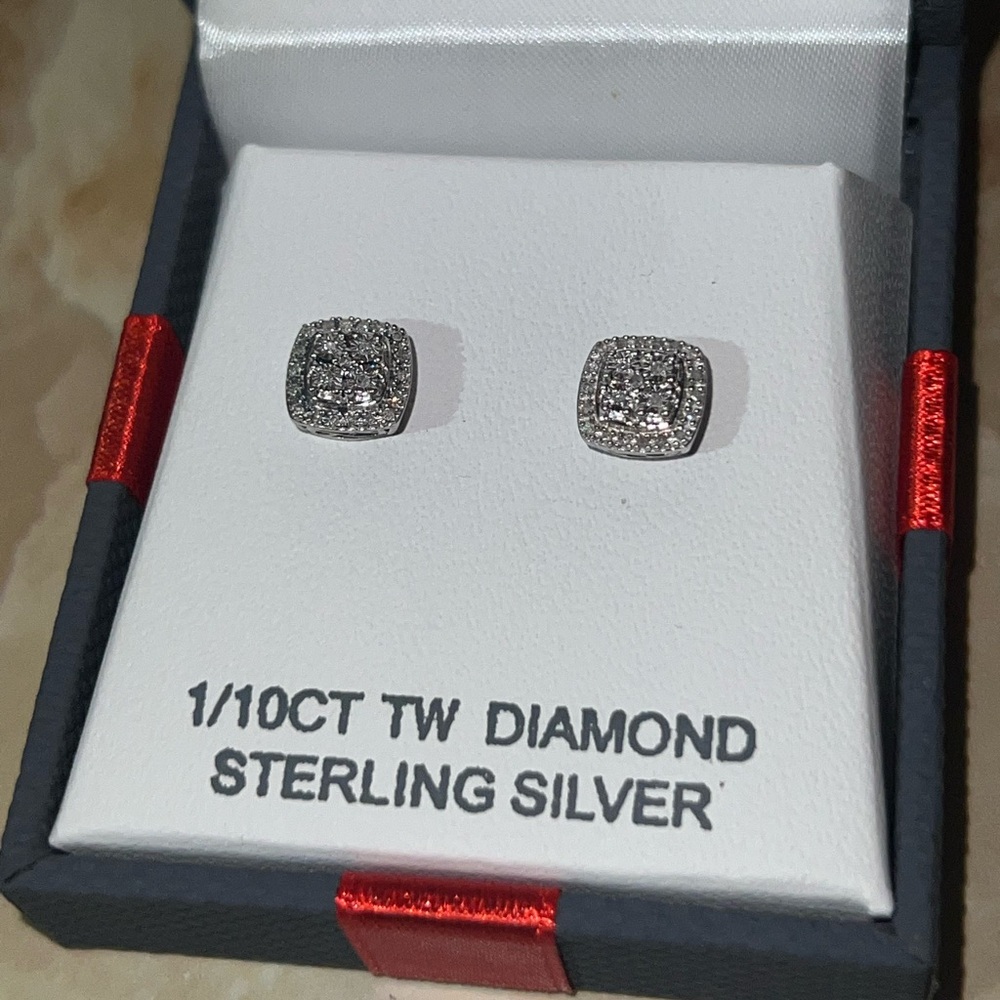 Sterling Silver Diamond Stud Earrings